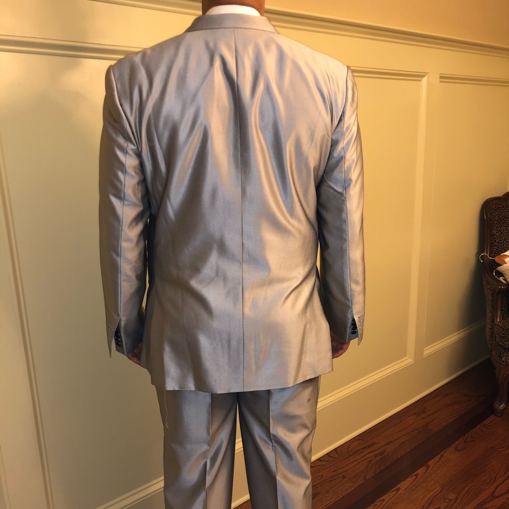 BeSpoke Fit TUXEDO 🤵🏽 - Picture 3 of 8